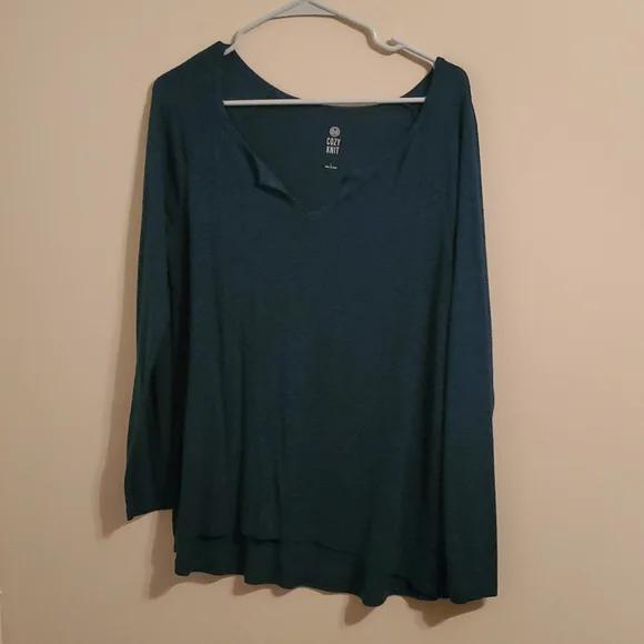 SO brand long sleeve cozy knit shirt - Picture 1 of 7